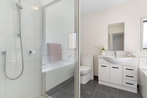 Photo of property in St Claire Village, 62/172 Mcleod Road, Te Atatu South, Auckland, 0610