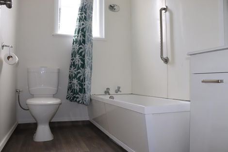 Photo of property in 6 Howard Street, Huntly, 3700