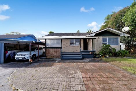 Photo of property in 2/15 Larissa Avenue, Henderson, Auckland, 0610