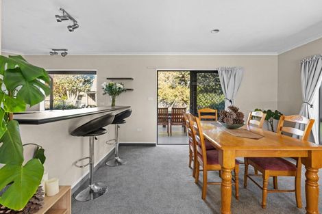 Photo of property in 17 Penlington Place, Havelock North, 4130