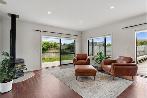 Photo of property in 8 Ernest Kemp Rise, Wharewaka, Taupo, 3330