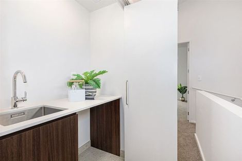 Photo of property in 1/149 Onepu Road, Lyall Bay, Wellington, 6022