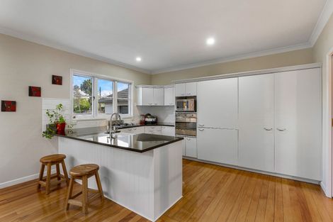 Photo of property in 210 Kohimarama Road, Kohimarama, Auckland, 1071
