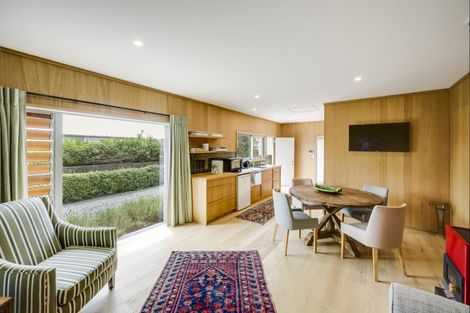 Photo of property in 77 Black Barn Road, Havelock North, 4294