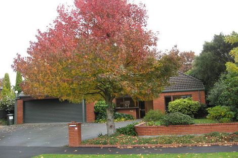 Photo of property in 17 Holderness Place, Ilam, Christchurch, 8041
