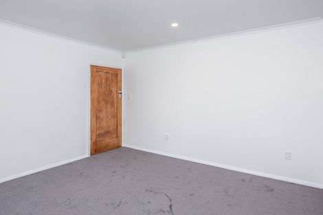 Photo of property in 8 Cambridge Street, Levin, 5510