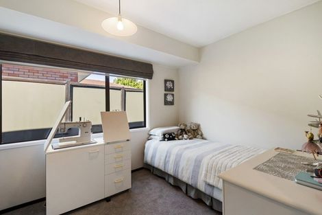 Photo of property in 176 Prince Regent Drive, Farm Cove, Auckland, 2012