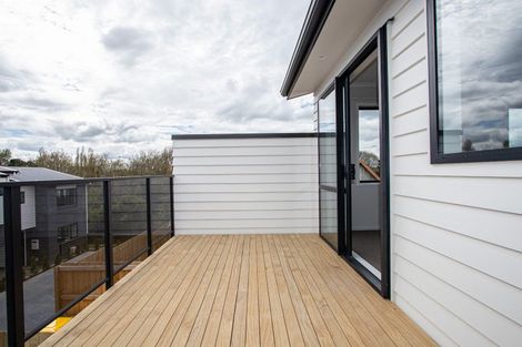 Photo of property in 9/10 Charlemont Street, Whitiora, Hamilton, 3200