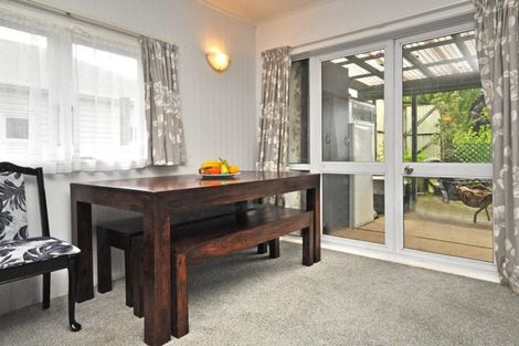 Photo of property in 35 Township Road, Waitakere, Auckland, 0816