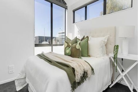 Photo of property in 2/27 Harewood Road, Papanui, Christchurch, 8053