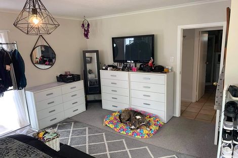 Photo of property in 8 Ruru Road, Otaihanga, Paraparaumu, 5036