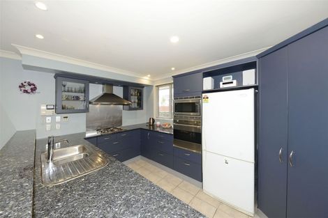 Photo of property in 80b Hinau Street, Riccarton, Christchurch, 8041