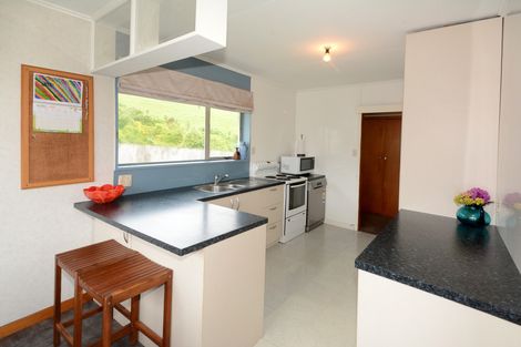 Photo of property in 32 Gorman Street, Macandrew Bay, Dunedin, 9014