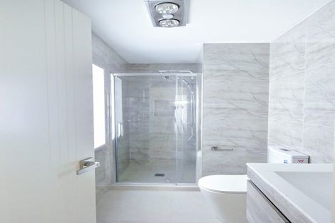 Photo of property in 69b Great South Road, Manurewa, Auckland, 2102