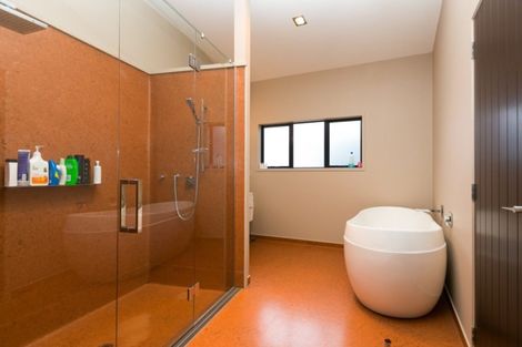 Photo of property in 1408b Devon Road, Brixton, Waitara, 4382