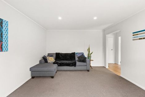 Photo of property in 2/2 Church Road, Taradale, Napier, 4112