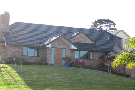 Photo of property in 12 Tauranga Place, Orewa, 0931