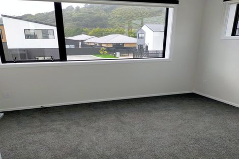 Photo of property in 4 Desert Gold Lane, Wallaceville, Upper Hutt, 5018