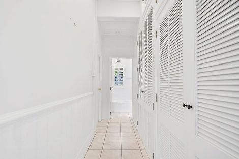 Photo of property in 49 Ohinerau Street, Remuera, Auckland, 1050