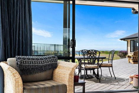 Photo of property in 37 Ocean View Crescent, Rarangi, Blenheim, 7273