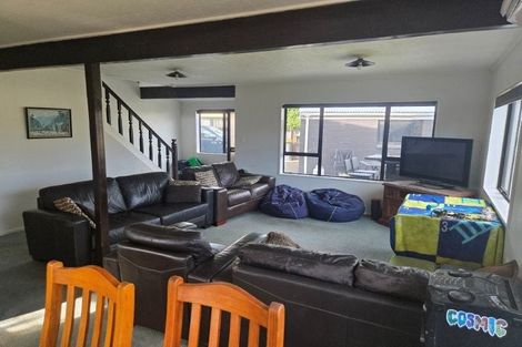 Photo of property in 1/130 Middlepark Road, Sockburn, Christchurch, 8042