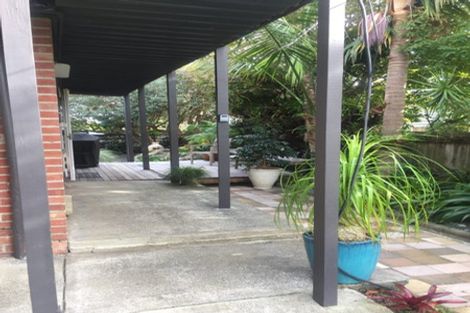 Photo of property in 1/1 Sylvan Park Avenue, Milford, Auckland, 0620