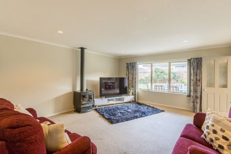 Photo of property in 50 Campion Road, Waikanae Beach, Waikanae, 5036