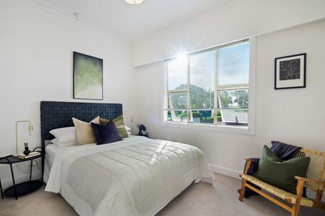 Photo of property in 10 Harbour View Road, Point Chevalier, Auckland, 1022