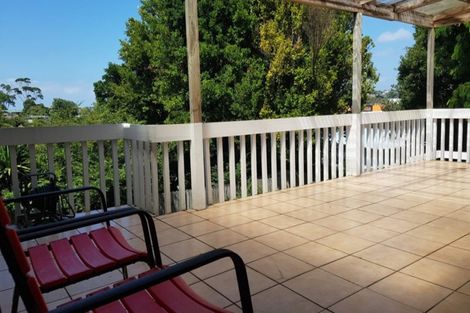 Photo of property in 27 Arrow Road, Forrest Hill, Auckland, 0620