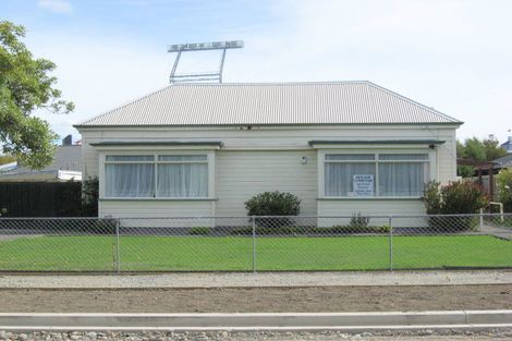 Photo of property in 61 Grafton Street, Waltham, Christchurch, 8011
