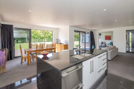 Photo of property in 22 Tunbridge Wells, Ohau, Levin, 5570