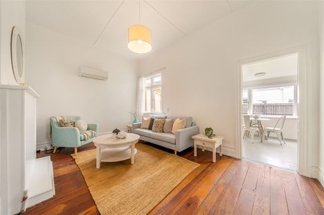 Photo of property in 11 Richmond Street, Petone, Lower Hutt, 5012