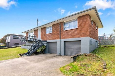 Photo of property in 7 Hinau Street, Pukehangi, Rotorua, 3015