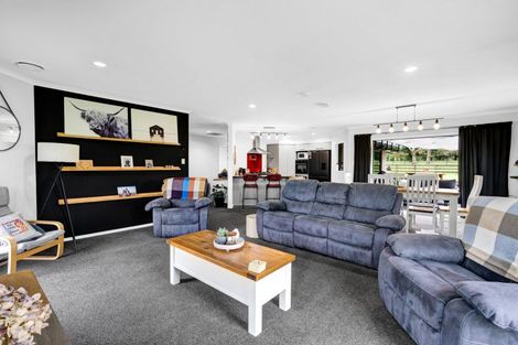 Photo of property in 34 Mercade Close, Stratford, 4332