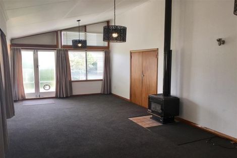 Photo of property in 37 Kiwi Road, Raumati Beach, Paraparaumu, 5032