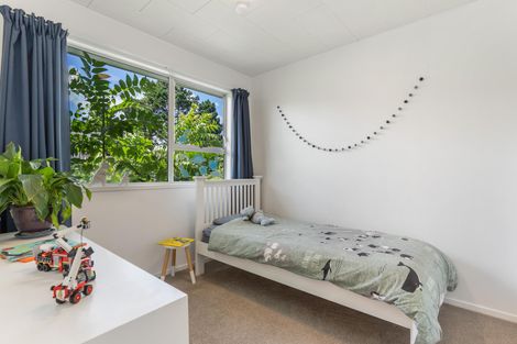 Photo of property in 1/81 Archmillen Avenue, Pakuranga Heights, Auckland, 2010