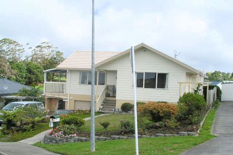 Photo of property in 7 Breenagh Place, Massey, Auckland, 0614