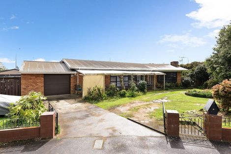 Photo of property in 6 Brough Place, St Andrews, Hamilton, 3200