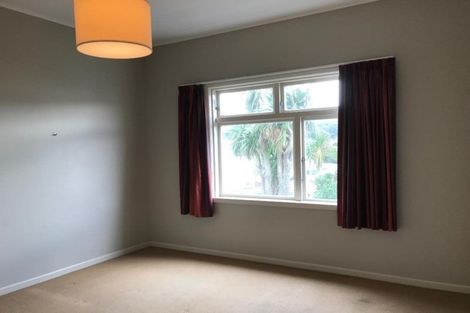 Photo of property in 147 Brougham Street, Mount Victoria, Wellington, 6011