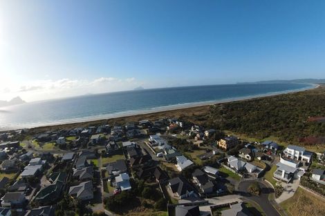 Photo of property in 3 Kihi Place, Ruakaka, 0116