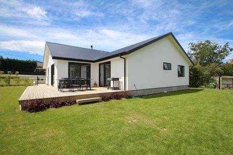 Photo of property in 12b Sussex Street, Weston, Oamaru, 9401