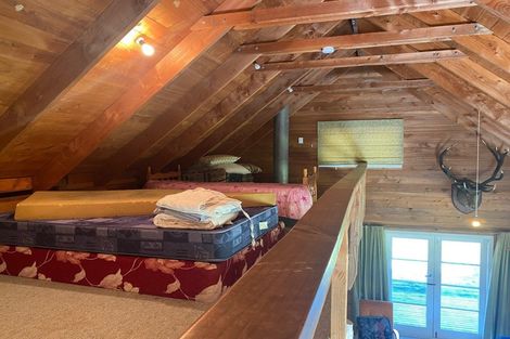 Photo of property in 31 Makahika Road, Levin, 5571