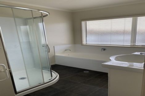 Photo of property in 11 Iris Place, Grandview Heights, Hamilton, 3200