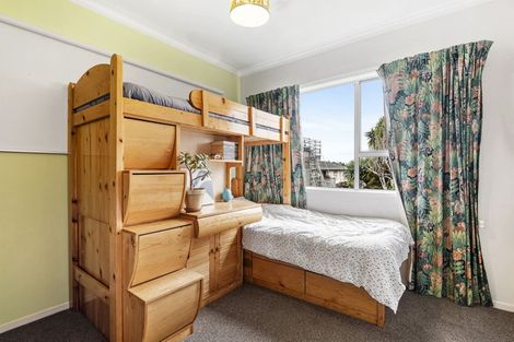 Photo of property in 2/193 Lake Road, Belmont, Auckland, 0622