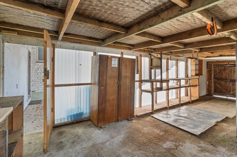 Photo of property in 1 Beach Street, Waikouaiti, 9510