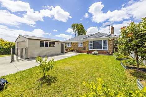 Photo of property in 12 Cameron Street, Papakura, 2110