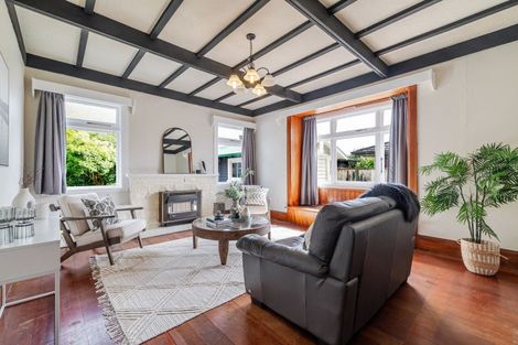 Photo of property in 251 Park Road, Hokowhitu, Palmerston North, 4410