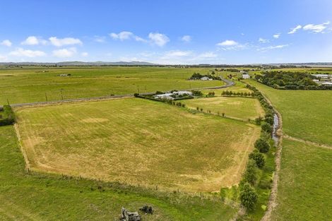 Photo of property in 63 Dunn Road, Ruawai, 0592