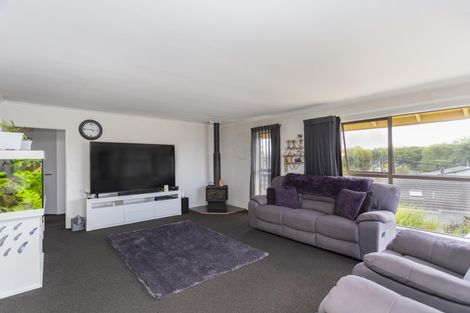 Photo of property in 15 Lune Street, South Hill, Oamaru, 9400