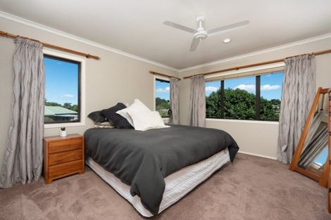 Photo of property in 10 Barnsley Close, Bethlehem, Tauranga, 3110